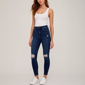 Abercrombie Fitch 6 (28) NWT Skinny High Rise Jeans Women’s Distressed